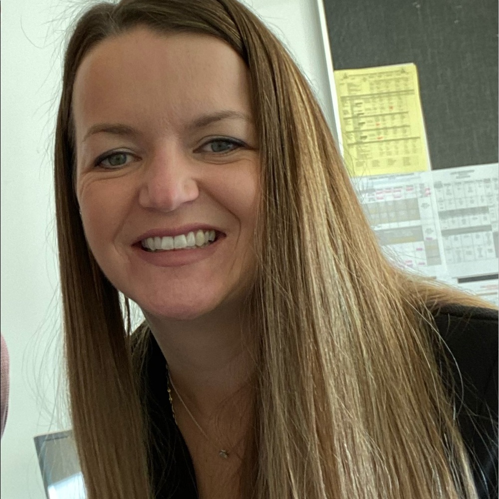 Meet your Posher, Cindy